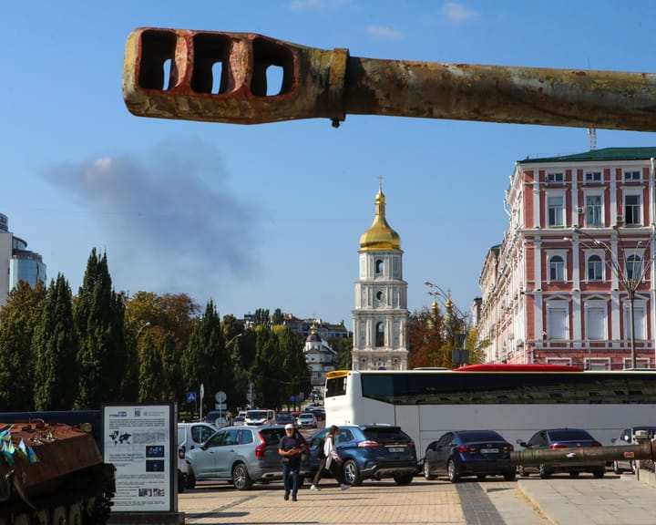 Zelenskyy urges aerial ceasefire as Kushner and Witkoff travel through Moscow to Kyiv