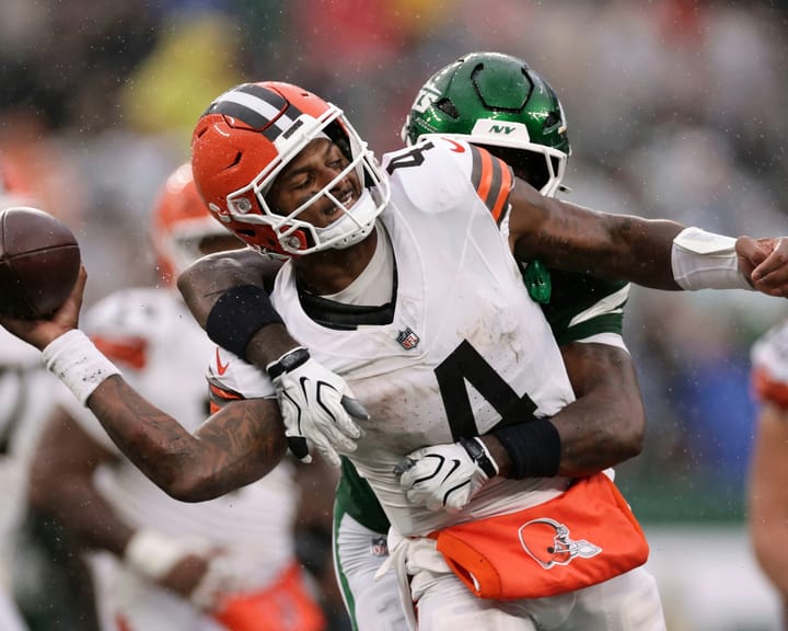 Browns Remain the Browns, and Deshaun Watson Stays True to Himself
