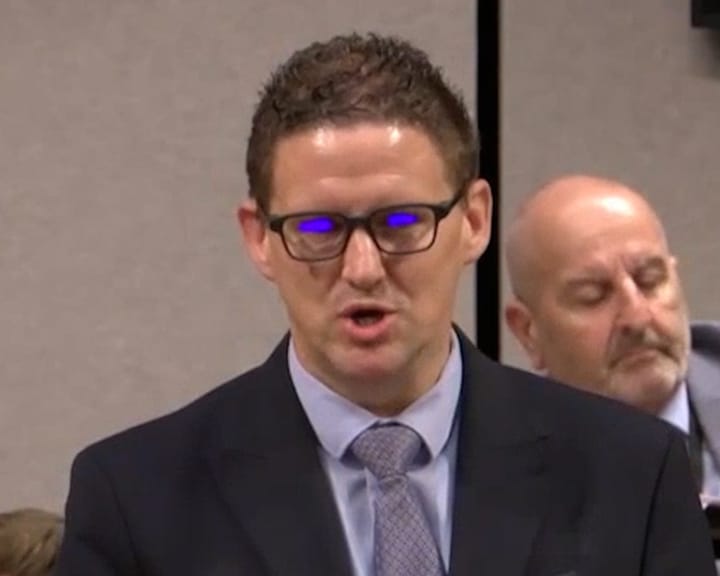 "Smart Glasses for Reform Politician Spark Calls for Ban in Westminster"